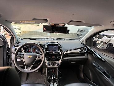Chevrolet: Chevrolet Spark: 2019 г., 1 л, Вариатор, Бензин, Хэтчбэк — 20