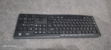 беспроводные клавиатуры: Беспроводная клавиатура К260