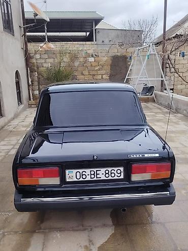VAZ (LADA): Model: Lada (VAZ) 2107 Kuzov: sedan, qara rəng Yanacaq: benzin — 8