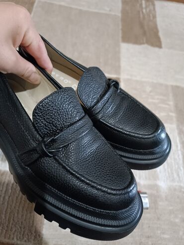кожа обувь: Лоферы размер 37 бренд IMPERO натуральная кожа цвет черный цена