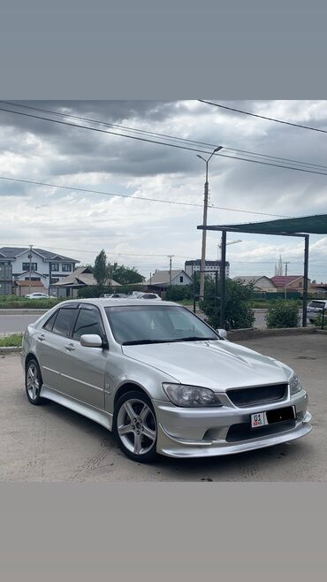 Lexus: Lexus IS: 2002 г., 2 л, Автомат, Бензин, Седан