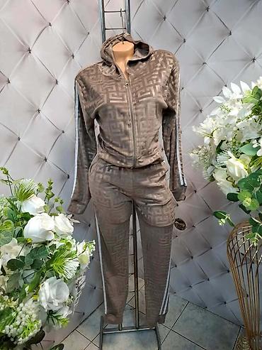 Gornji i donji deo: ❤️❤️ plisani kompleti 2500.velicina M/L i XL/XXL❤️❤️ — 10