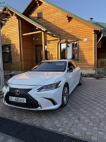 вампер нексия 2: Lexus ES: 2021 г., 2.5 л, Типтроник, Гибрид, Седан — 8