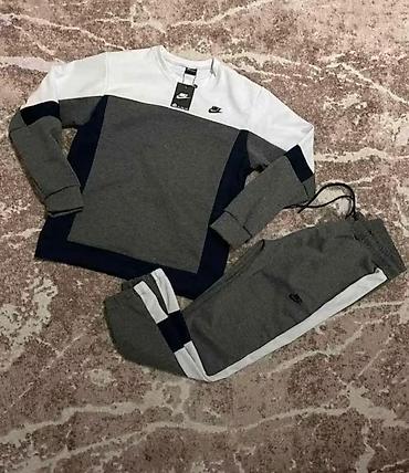 Trenerke: 05. Muške komplet trenerke M, L, XL, 2XL Cena 3599dinara Ženske — 2