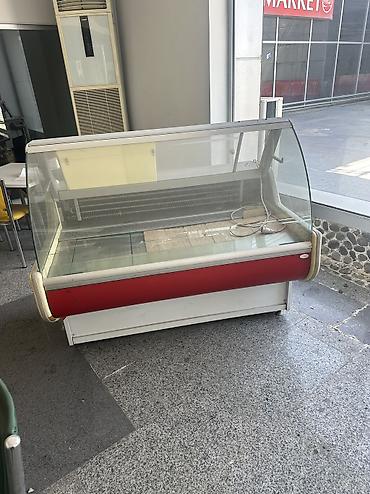 витрина: Şüşə vitrini olan soyuducu vitrina tezgahı - Məhsul növü: elektriklə — 3