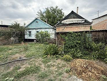 афто дом: Продается Дом (5 соток) в Токмаке рапологается по М. Горького ( за — 8