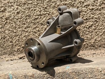 Помпы: Помпа Mercedes-Benz 1996 г., Новый, Аналог — 10