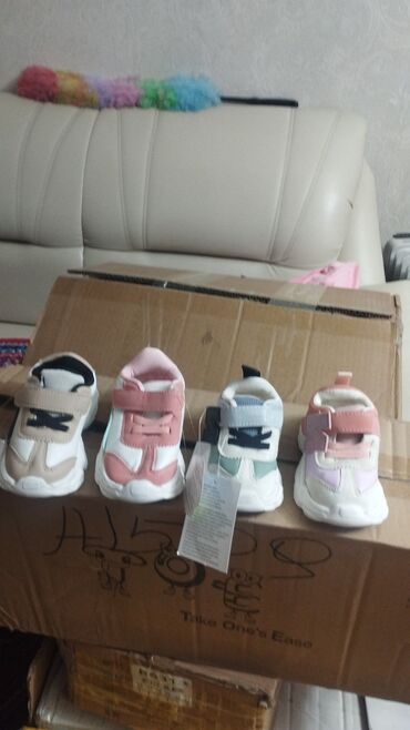 Детская обувь: Детская обувь,фирма, совенок,, новые, цены ниже,чем на рынке,размеры at lalafo.kg — 20 Детская обувь: Детская обувь,фирма, совенок,, новые, цены ниже,чем на рынке,размеры — 20