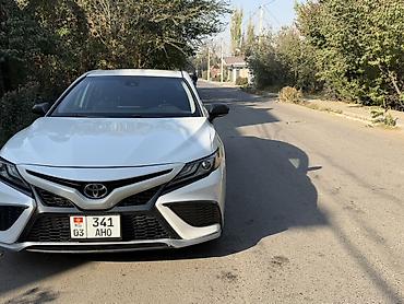 225 75 16: Toyota Camry: 2020 г., 2.5 л, Автомат, Бензин, Седан — 6