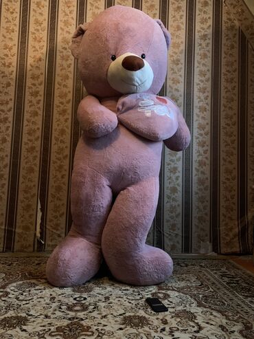 польский купальник большого размера: Продам плюшевую Мишку. 2 МЕТРА.Очень большой и в хорошем состоянии.Для