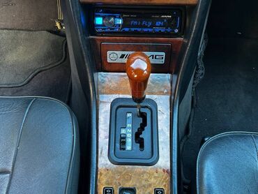 Mercedes-Benz: Mercedes-Benz E 200: 2 l. | 1994 έ. Λιμουζίνα — 4