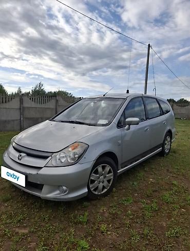 5: Honda Stream: 2004 г., 1.7 л, Механика, Бензин, Универсал — 2