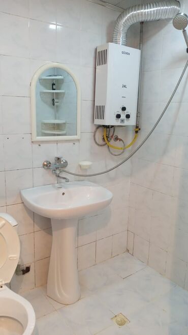 Otaqların uzunmüddətli kirayəsi: Sumqayıt şehər 8 cı mikr, SDU ə yaxın, Kirayə: Mebel ilə tam təchiz — 9