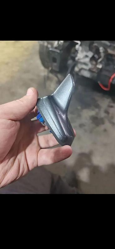 housel ac: AUDI GPS ANTENA 4G0035503E | Audi a1  a3 a4 a5 a6 a7 q3 a5 a7 DELOVI — 2