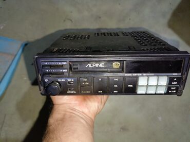радио магнитафон: Не рабочая автомагнитола Alpine 5255 (кассетная, SCC Head)