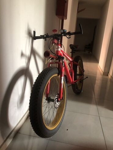 İşlənmiş Şəhər velosipedi 26", sürətlərin sayı: 7, Ünvandan götürmə