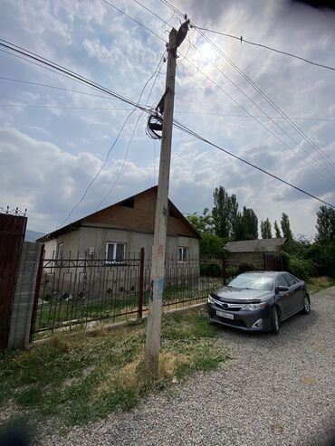 продажа домов в жалалабаде: Дом, 100 м², 4 комнаты, Собственник, Старый ремонт