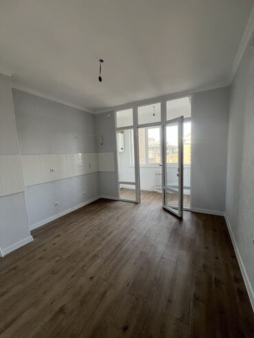 пол дом в бишкеке: 2 комнаты, 65 м², Элитка, 5 этаж, Евроремонт