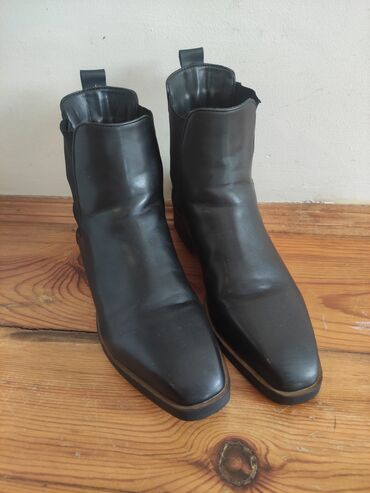Botinka və botilyonlar: Ölçü: 39, İşlənmiş — 12