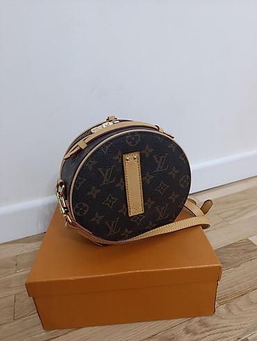 louis vuitton: Сумка Louis Vuitton Tambourine Monogram Canvas - Форма: круглая — 2