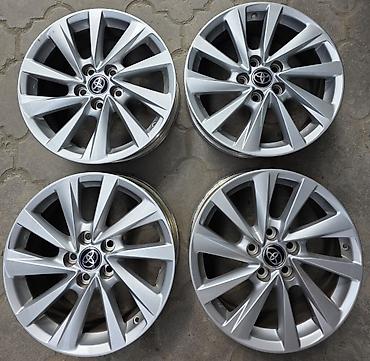 Литые Диски R 17 Toyota, Комплект, отверстий - 5, Б/у