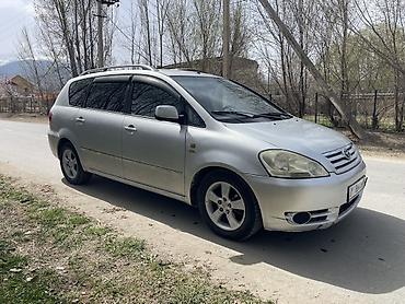 унаа бишкек авторынок: Toyota Avensis Verso: 2004 г., 2 л, Кол менен иштөөчү, Дизель, Вэн/Минивэн — 3