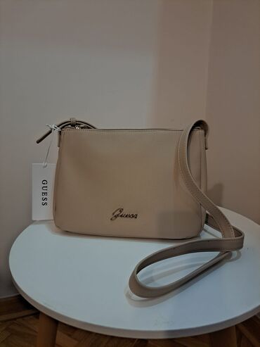 original dzemper l br: Shoulder bag, Guess, Material: Faux leather