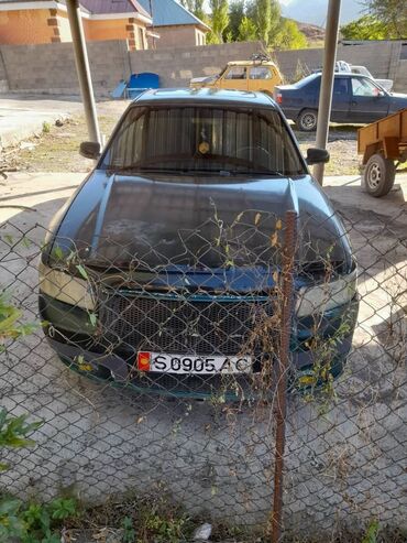 Audi: Audi A8: 2000 г., 2.5 л, Механика, Дизель, Седан