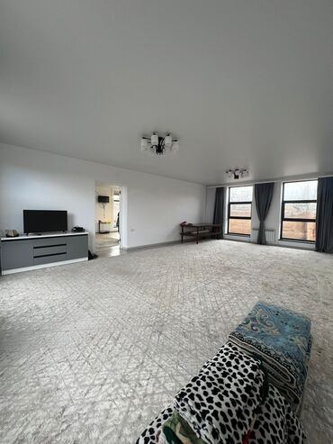 Продажа домов: Дом, 240 м², 6 комнат, Собственник — 9