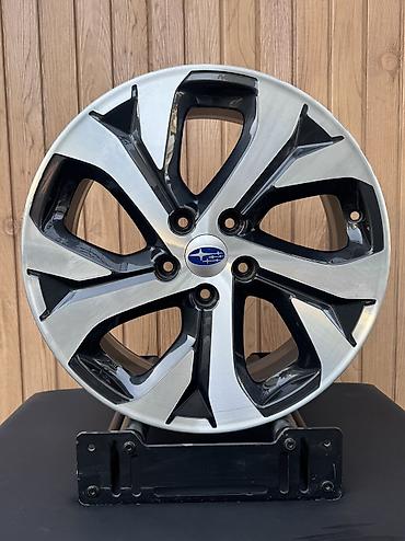 Диски: Литые Диски R 18 Subaru, Комплект, отверстий - 5, Б/у — 1
