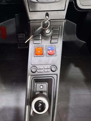 Uşaq üçün elektrik maşınları: Uşaq avtomobili Porsche Möhtəşəm rəngi ilə ilk görüşdə özünə aşiq edən — 8