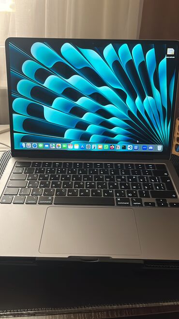 poco m3 6128 qiymeti: Yeni Apple MacBook, 13.5 ", Apple M3, 256 GB, Ünvandan götürmə, Ödənişli çatdırılma