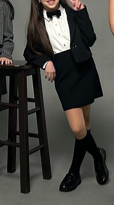 zara mont: Zara pencek.Bir defe vinyetka cekiliwine geyilib — 2