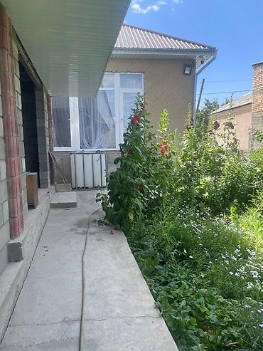 сдаю квартиру каракол: 5 комнат, 116 м², 7 соток, Бишкек — 2