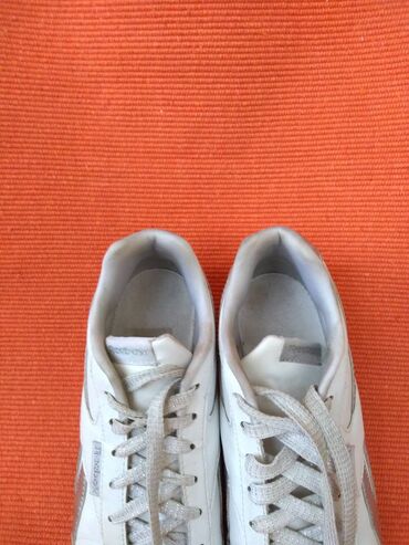 Patike: Reebok, 38, bоја - Bela — 2