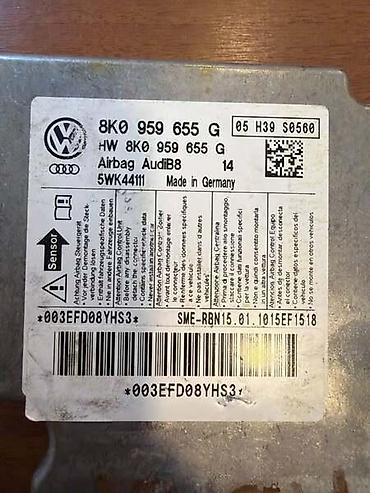 la linea slike: AIRBAG MODUL ZA AUDI A4, A5, Q5 . - 8K0959655G | Airbag modul — 3