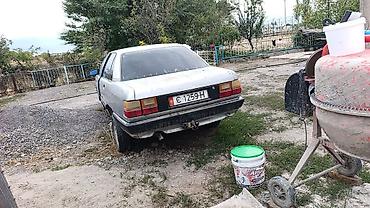 авди б 4: Audi 100: 1990 г., Седан — 3