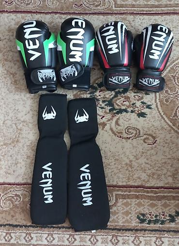 idman xalçası: Venum boks/MMA dəsti Məhsul tərkibi: - 2 cüt Venum boks əlcəyi: biri — 1