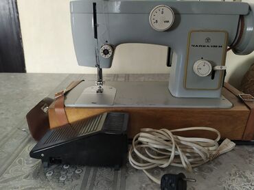 чайка машина швейная: Швейная машина Chayka, Полуавтомат