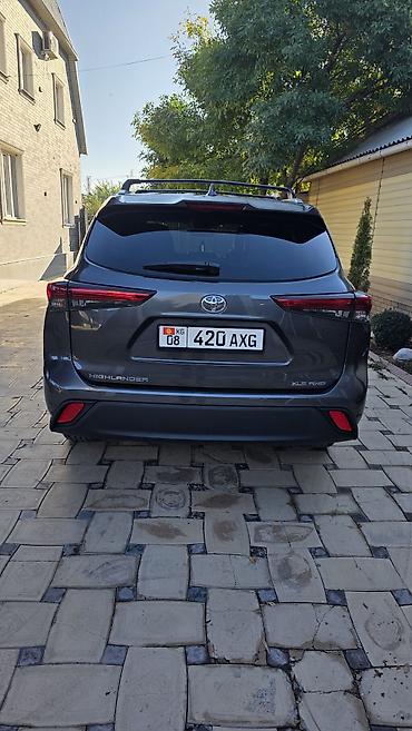ленд крузер 105: Toyota Highlander: 2022 г., 3.5 л, Автомат, Бензин, Кроссовер — 4