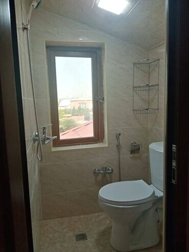 Uzunmüddətli kirayə evlər: 70 kv. m, 3 otaqlı — 4