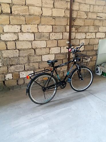 Şəhər tipli velosiped Xüsusiyyətlər: - 28" təkərlər, dar şəhər