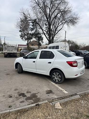 Renault: Renault Logan: 2018 г., Седан — 4