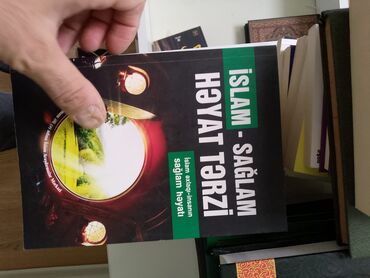 Digər kitablar və jurnallar: Məhsul: Kitablar dəsti (4 ədəd) 1) TED Kimi Danış – Carmine Gallo - — 8