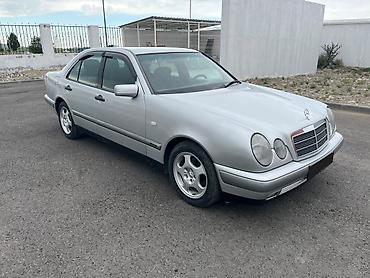 w210 милениум: Mercedes-Benz E-Class: 1999 г., 2.4 л, Автомат, Бензин, Седан — 4