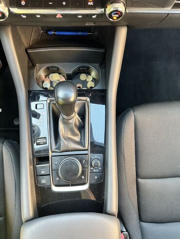 Mazda: Mazda 3: 2019 г., 2 л, Автомат, Бензин, Седан — 16