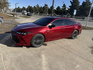 Toyota: Toyota Avalon: 2018 г., 2.5 л, Вариатор, Гибрид, Седан