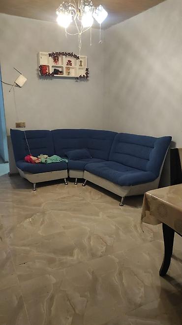 gence emlak ev: Heyet 2 sot yarimdi.Heyetde her biri bir birinden ayri olan ve her — 2