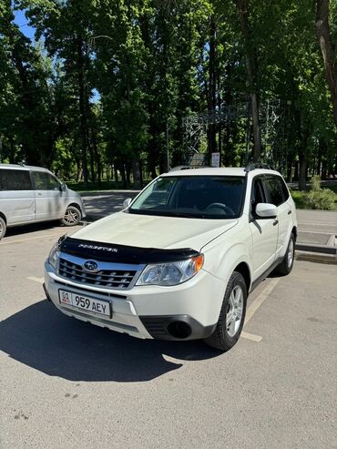 антена на авто: Subaru Forester: 2010 г., 2 л, Автомат, Бензин, Кроссовер