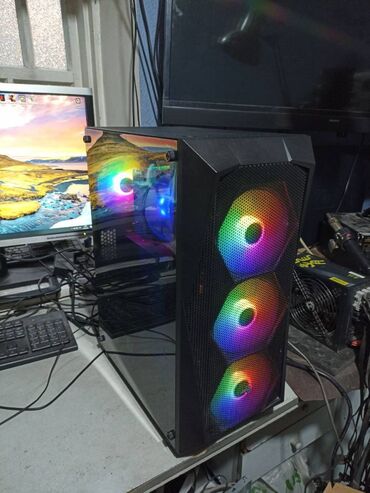 Настольные ПК и рабочие станции: Компьютер, ядер - 6, ОЗУ 16 ГБ, Игровой, Б/у, Intel Core i5, AMD Radeon RX 580, HDD + SSD — 9
